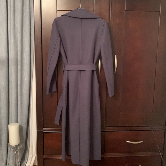 BCBG MAX AZRIA - Picture 5 of 5